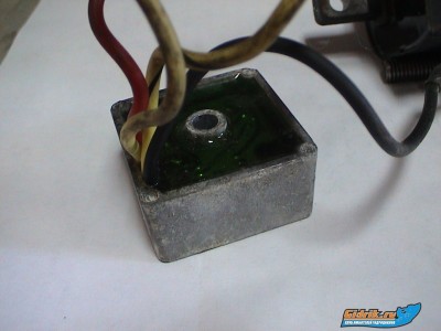 Реле зарядки.JPG