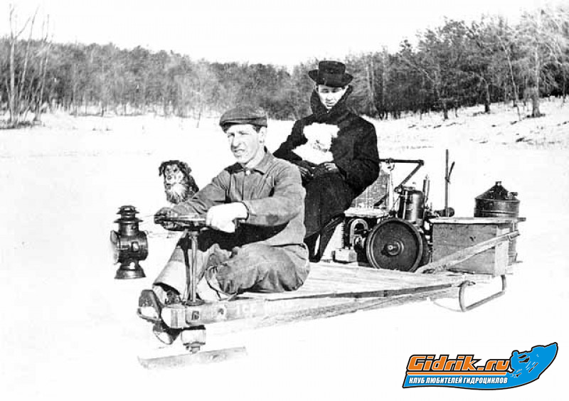 Homemade-Snowmobile-1910-Pf008245.jpg